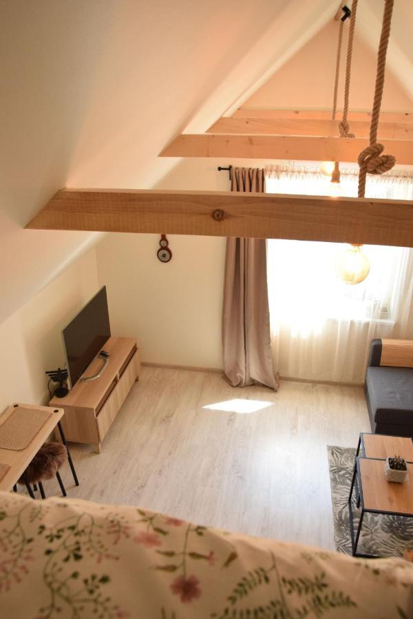 A&J Apartments Клайпеда Экстерьер фото